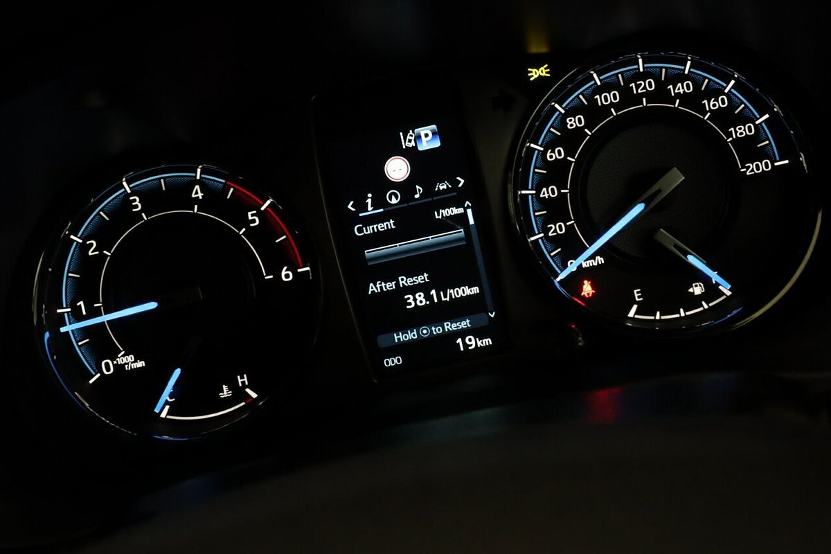 2024 Toyota Hilux Rogue 48V GUN126R 4X4