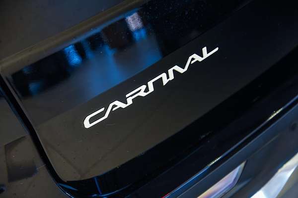 2023 Kia Carnival Platinum KA4