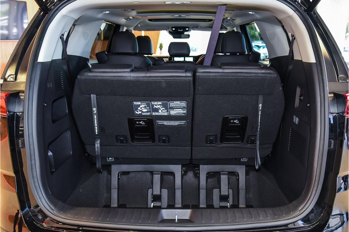 2023 Kia Carnival Platinum KA4