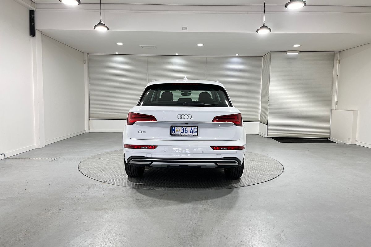 2024 Audi Q5 35 TDI FY