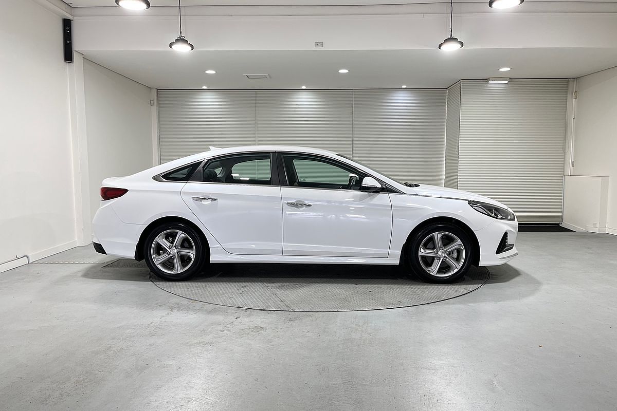 2018 Hyundai Sonata Active LF4