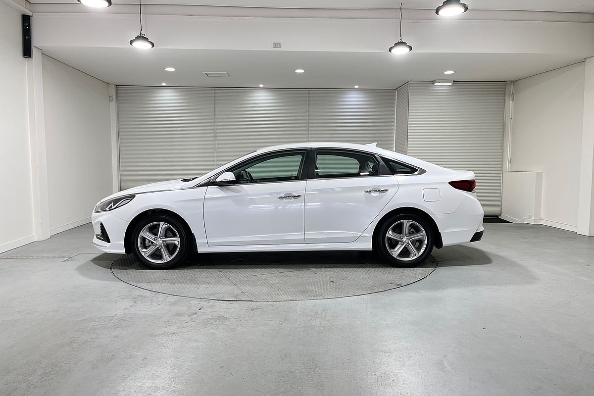 2018 Hyundai Sonata Active LF4