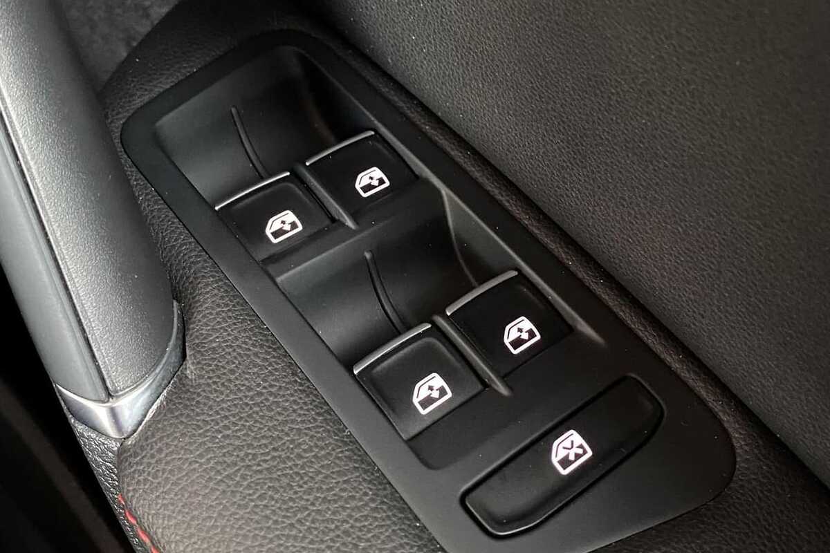 2016 Volkswagen GOLF GTI 7
