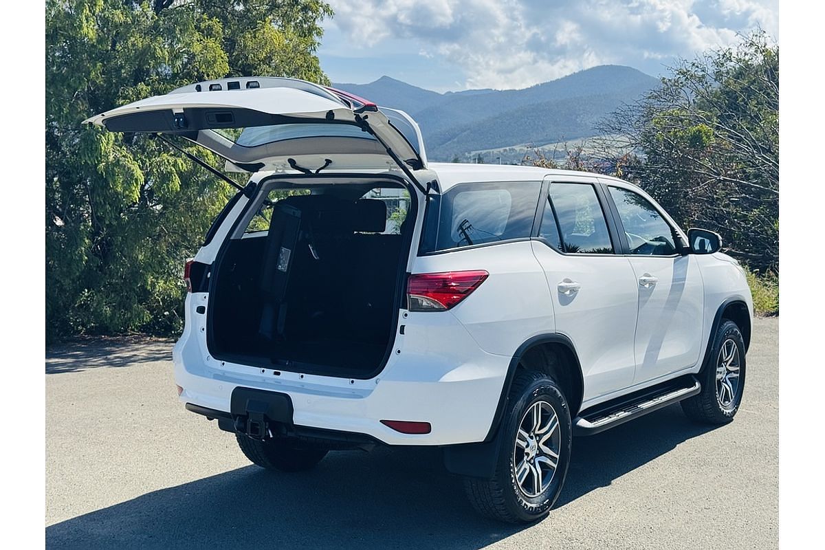 2018 Toyota Fortuner GX GUN156R