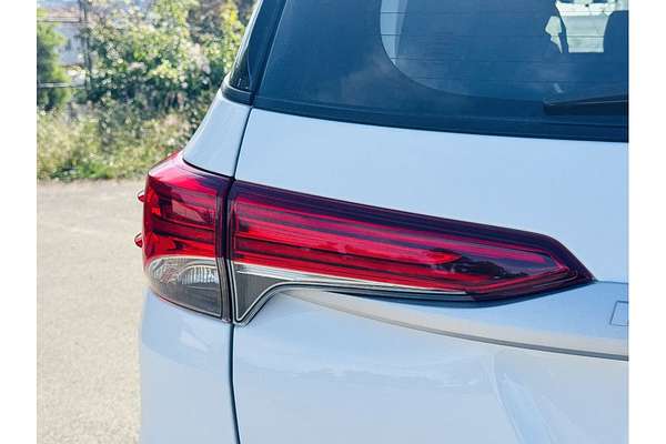 2018 Toyota Fortuner GX GUN156R