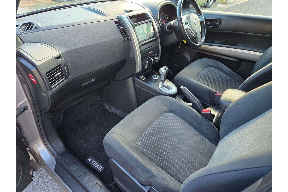 2012 Nissan X-TRAIL ST T31