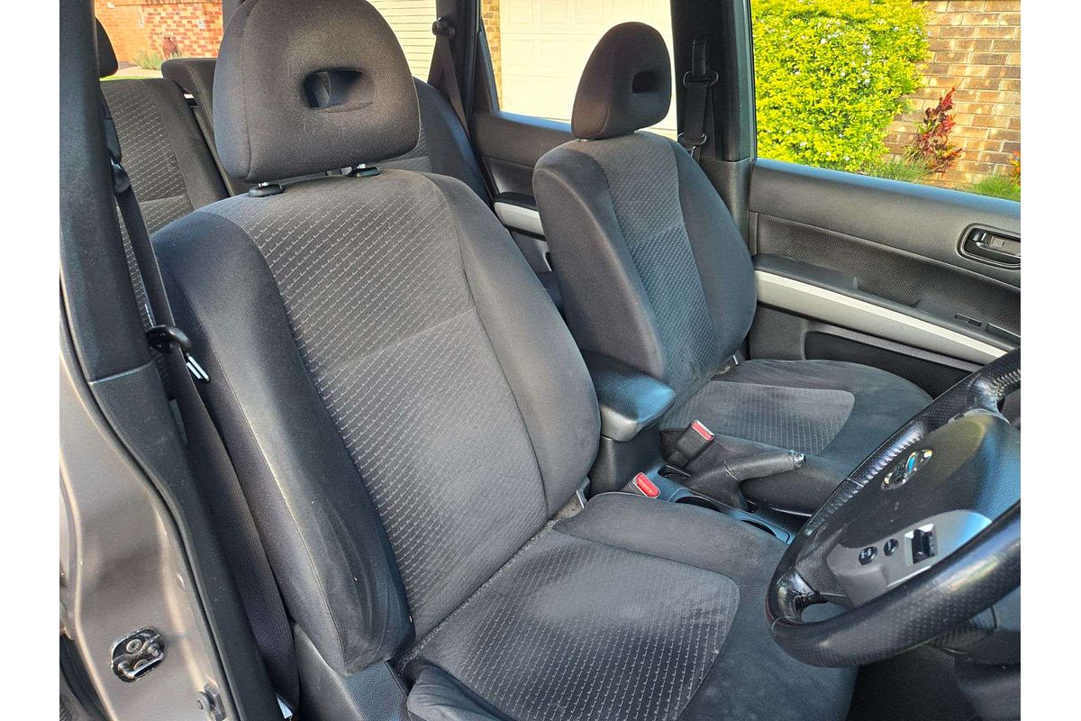 2012 Nissan X-TRAIL ST T31