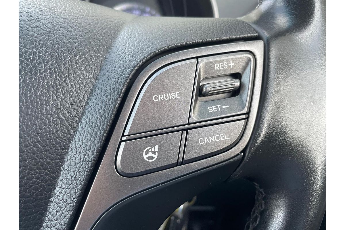 2015 Hyundai Santa Fe Active DM2