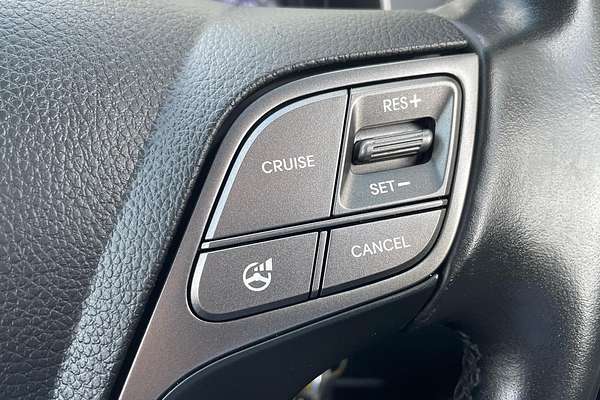 2015 Hyundai Santa Fe Active DM2