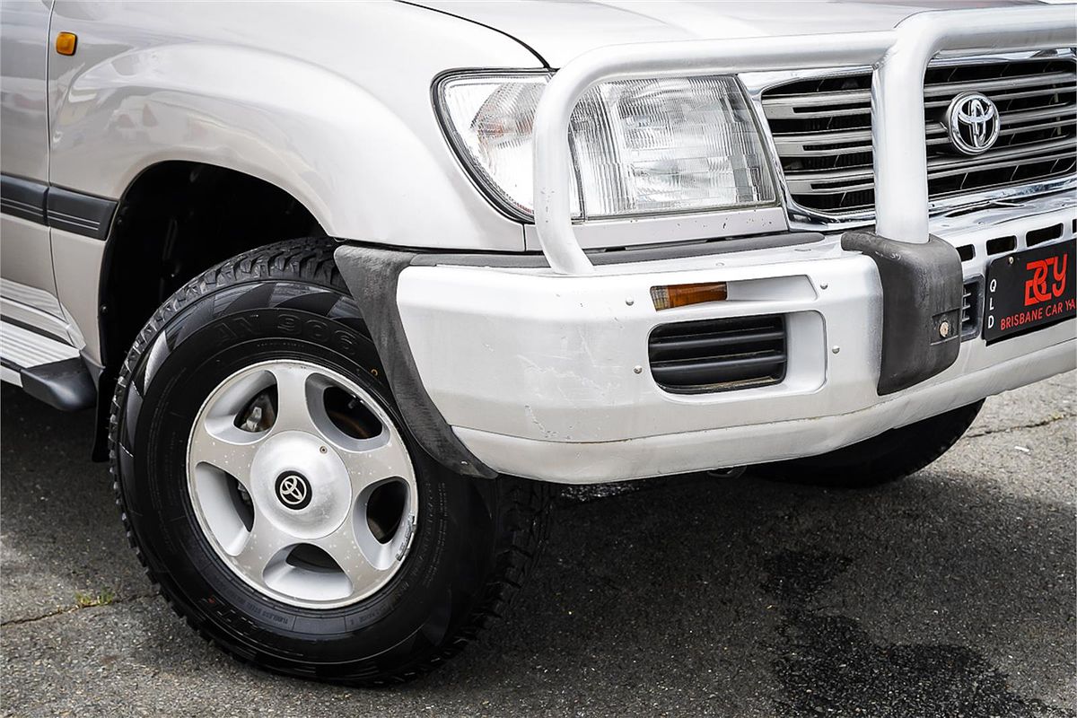 2003 Toyota Landcruiser GXL HDJ100R