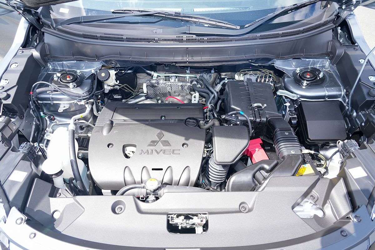 2024 Mitsubishi ASX GSR XD