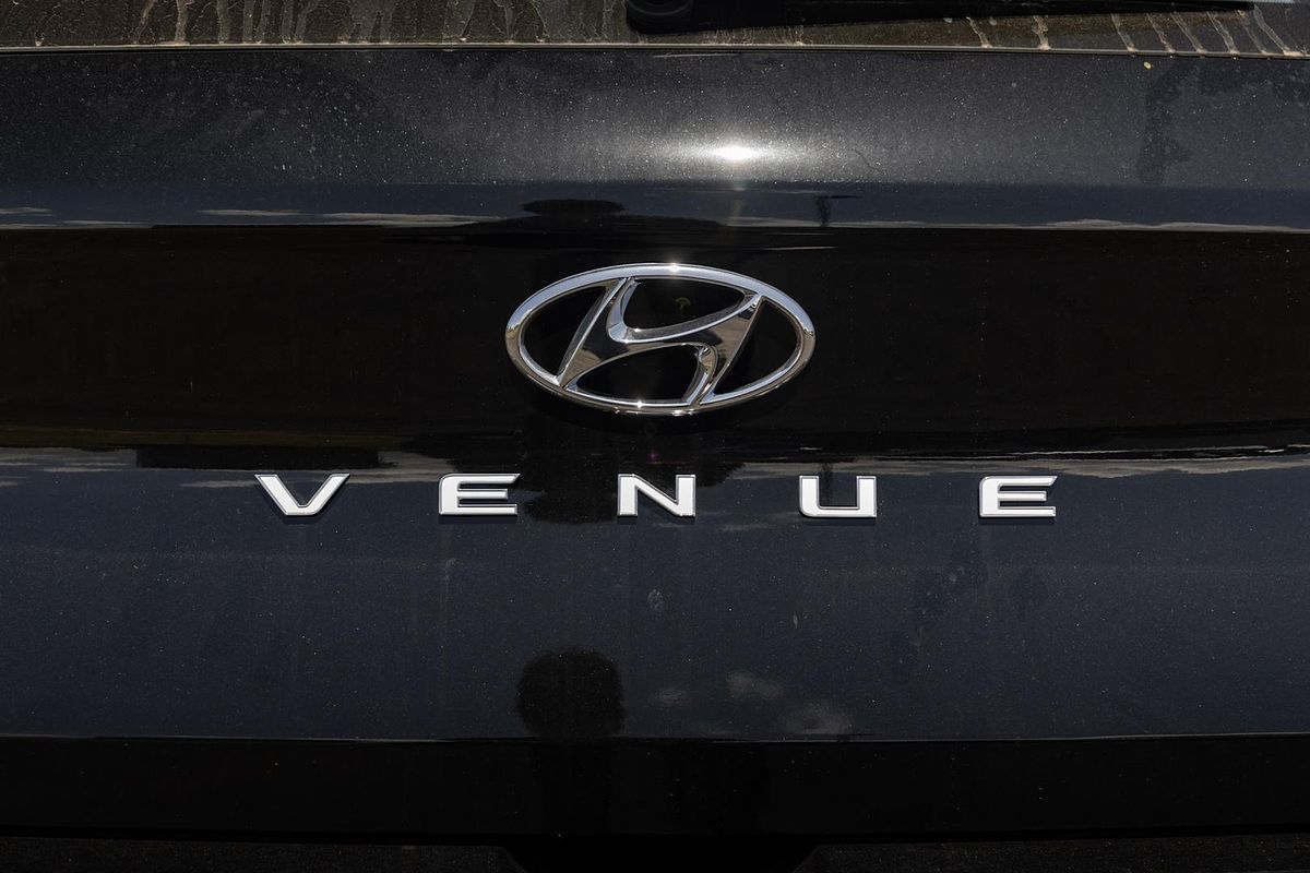 2024 Hyundai Venue Active QX.V5
