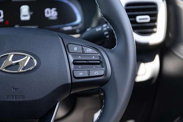 2024 Hyundai Venue Active QX.V5