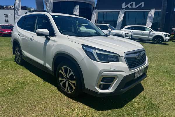 2021 Subaru Forester 2.5i Premium S5