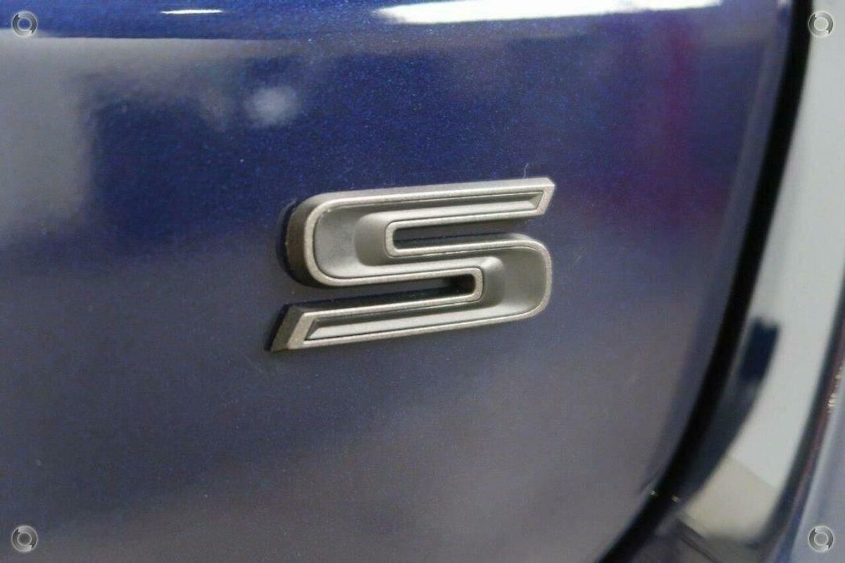 2023 Jeep Compass S-Limited M6
