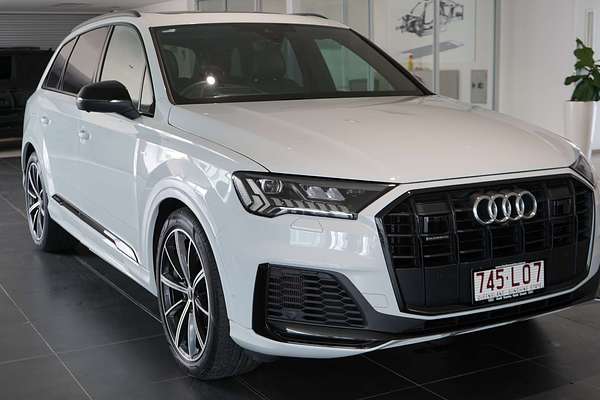 2022 Audi Q7 50 TDI S line 4M