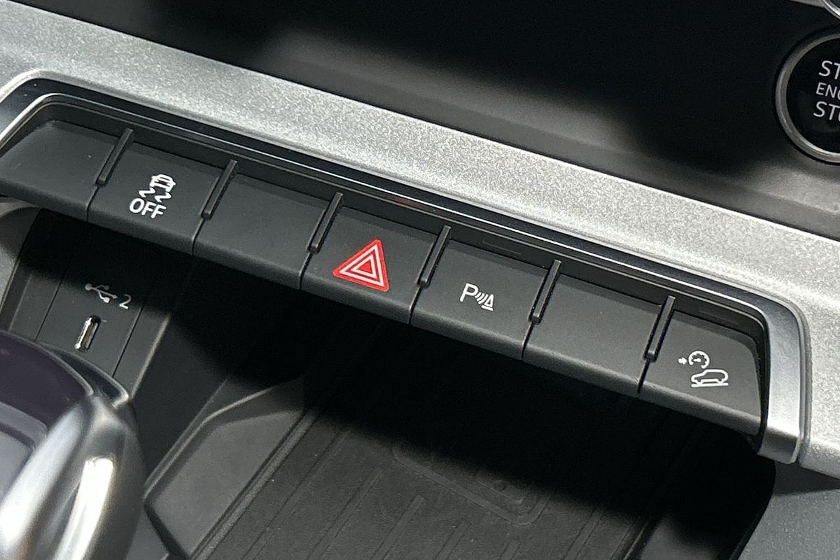 2023 Audi Q3 35 TFSI F3