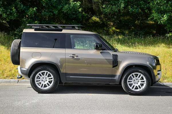 2022 Land Rover Defender 90 D250 S L663