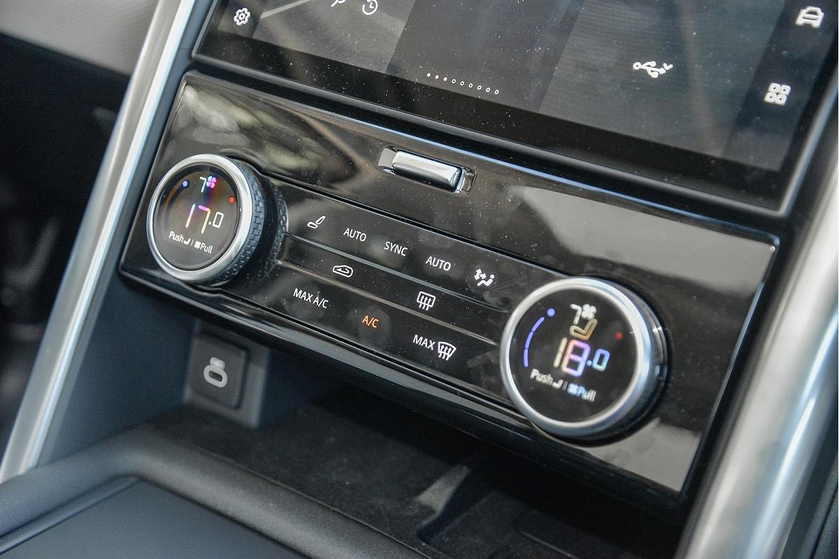 2024 Land Rover Discovery D350 Dynamic HSE Series 5