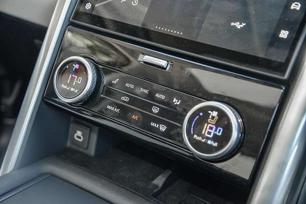 2024 Land Rover Discovery D350 Dynamic HSE Series 5