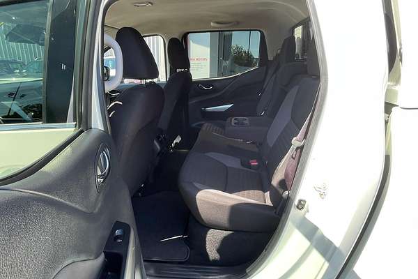 2020 Nissan Navara ST D23 4X4