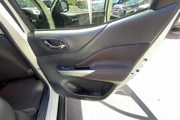 2020 Nissan Navara ST D23 4X4