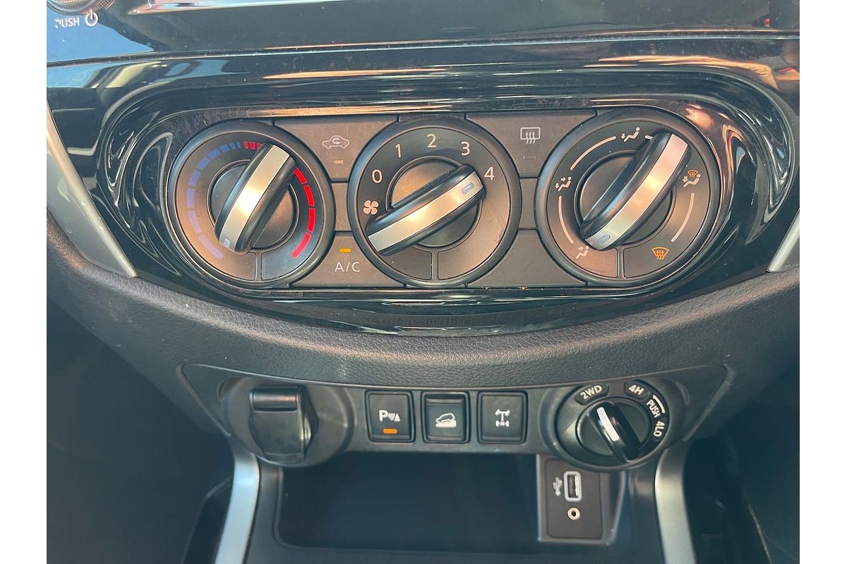 2020 Nissan Navara ST D23 4X4