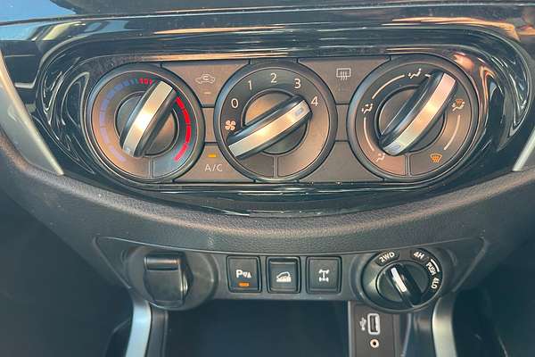 2020 Nissan Navara ST D23 4X4