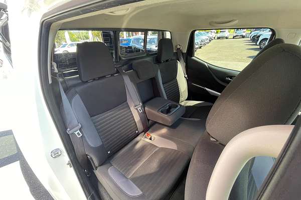 2020 Nissan Navara ST D23 4X4