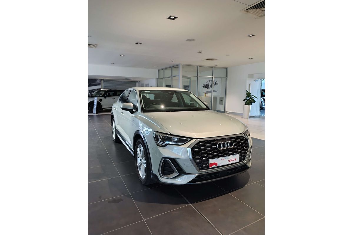 2023 Audi Q3 35 TFSI S Line F3