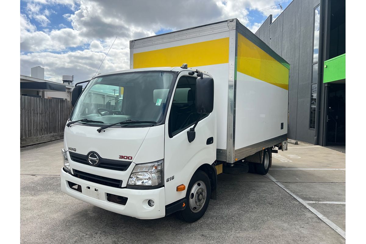 2020 Hino 300 Series 616  4x2