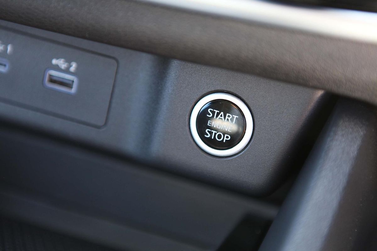 2024 Nissan X-TRAIL ST T33