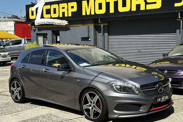 2014 Mercedes-Benz A250 176 MY14