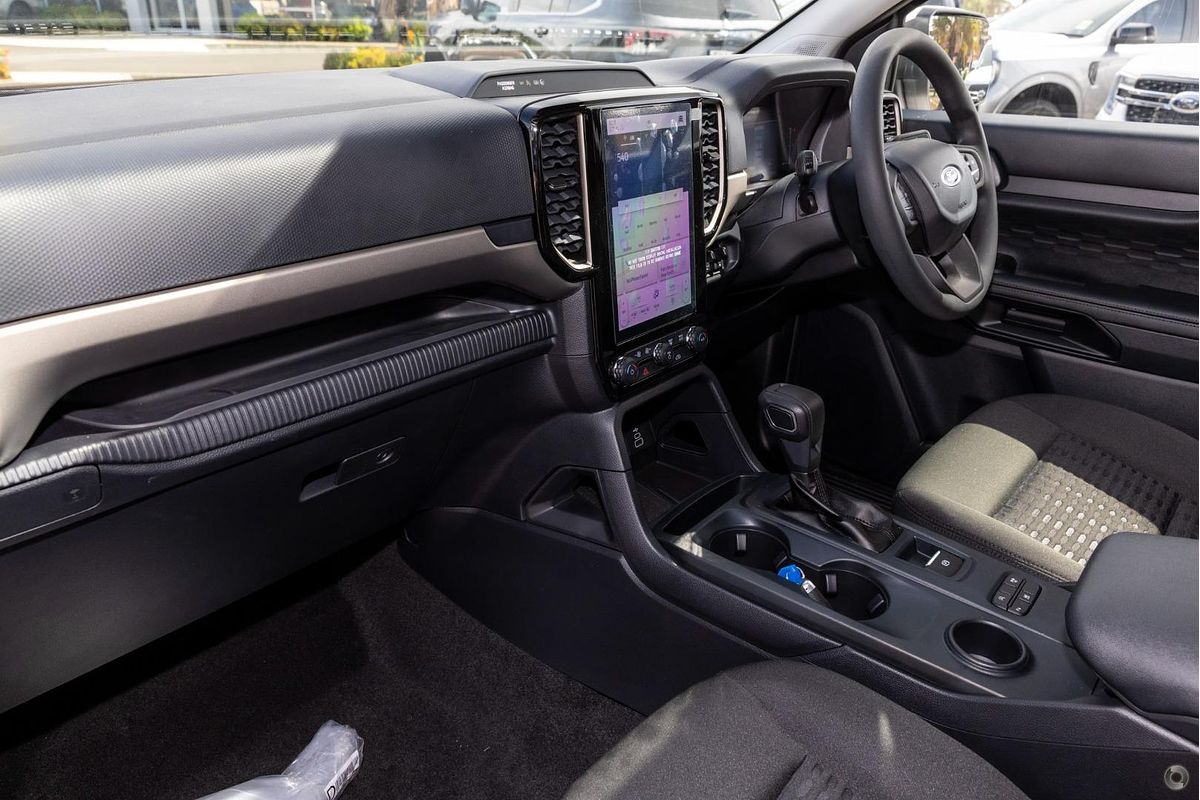 2024 Ford Everest Trend