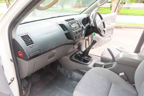 2009 Toyota Hilux SR KUN26R 4X4