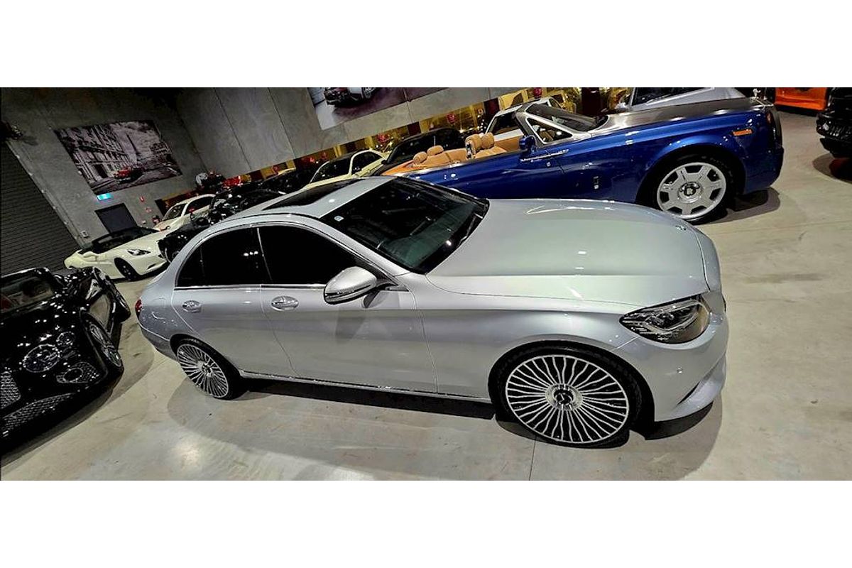 2019 Mercedes-Benz C-Class C300 W205