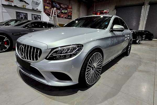 2019 Mercedes-Benz C-Class C300 W205
