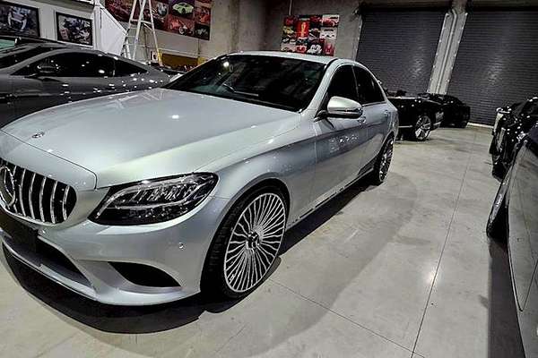 2019 Mercedes-Benz C-Class C300 W205