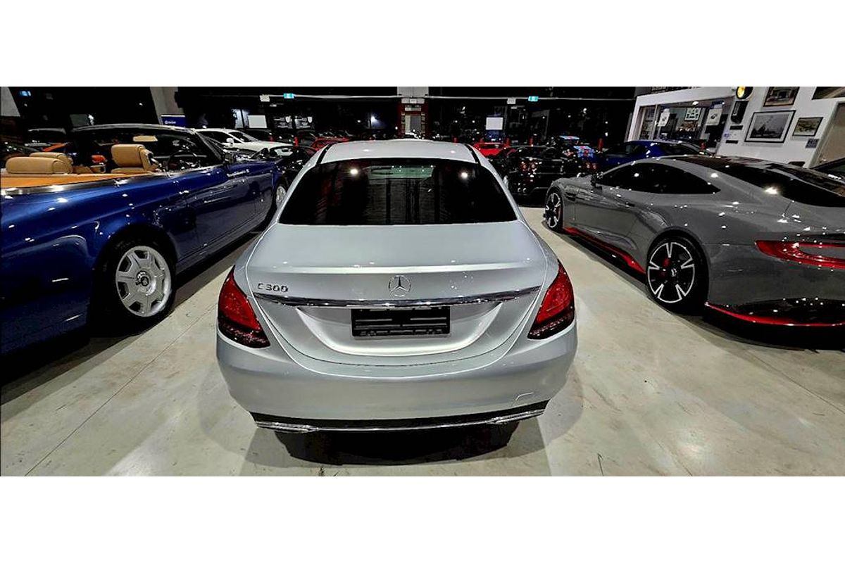 2019 Mercedes-Benz C-Class C300 W205