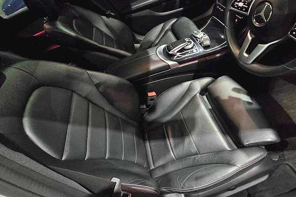 2019 Mercedes-Benz C-Class C300 W205