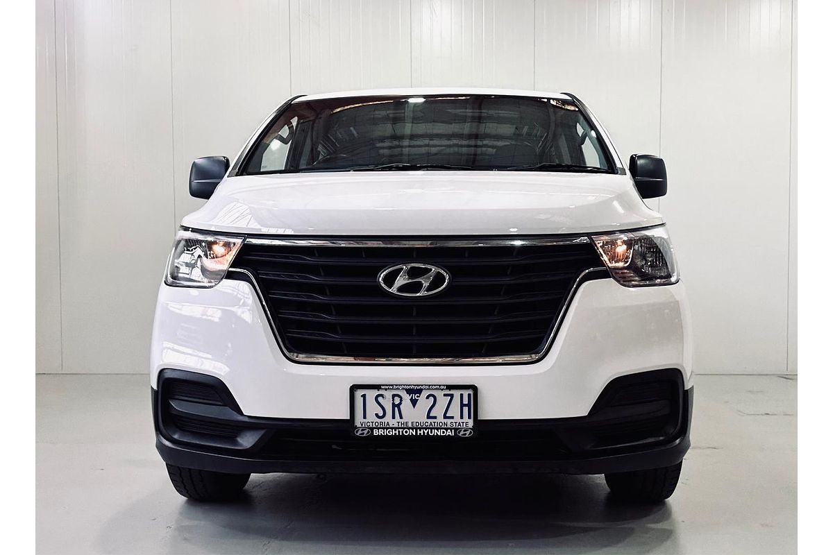 2020 Hyundai iLoad  TQ4
