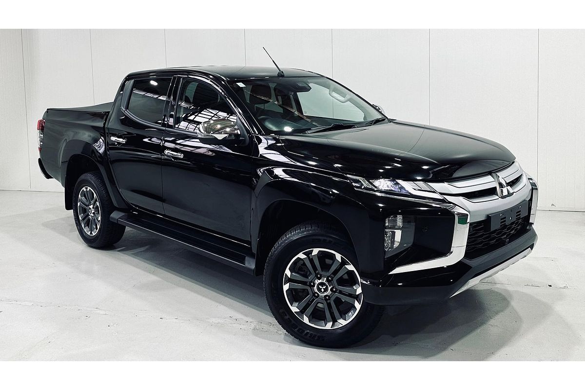2023 Mitsubishi Triton GLS MR 4X4