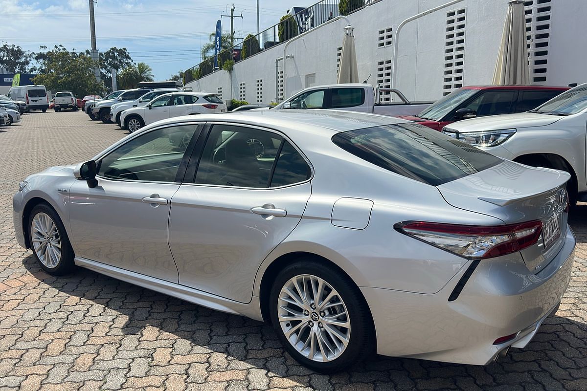 2018 Toyota Camry SL AXVH71R