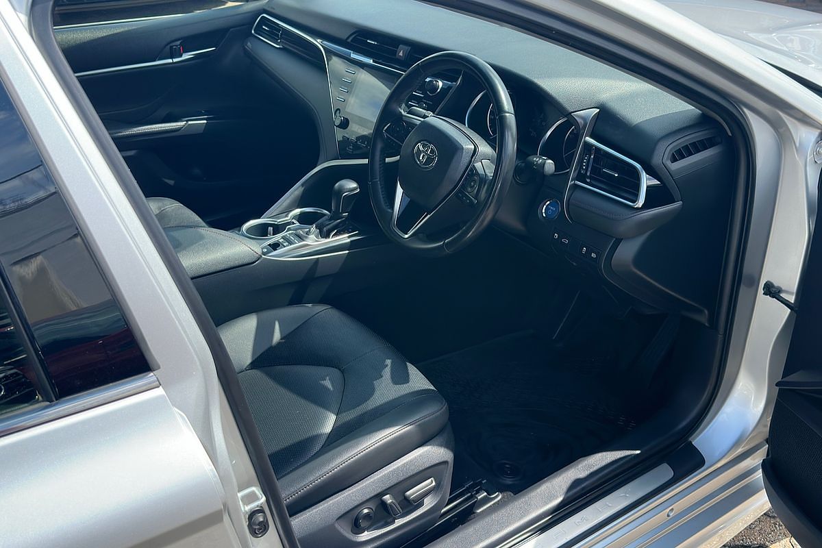 2018 Toyota Camry SL AXVH71R