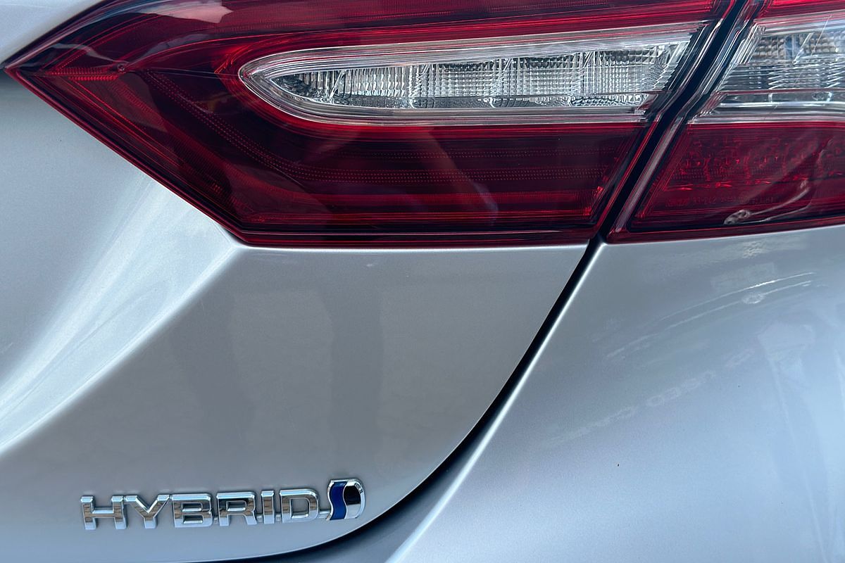 2018 Toyota Camry SL AXVH71R
