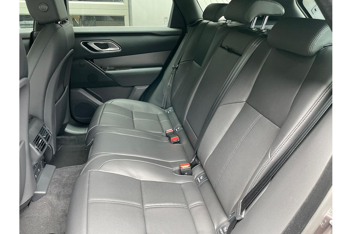 2024 Land Rover Range Rover Velar PHEV P400e Dynamic SE L560
