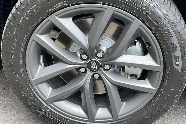 2024 Land Rover Range Rover Velar PHEV P400e Dynamic SE L560