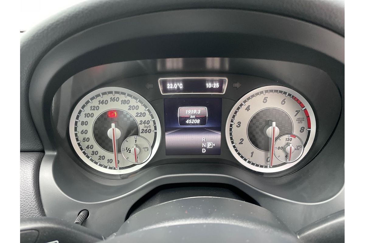 2015 Mercedes-Benz A-Class A200 W176