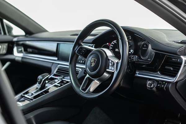 2017 Porsche Panamera 4S Diesel 971