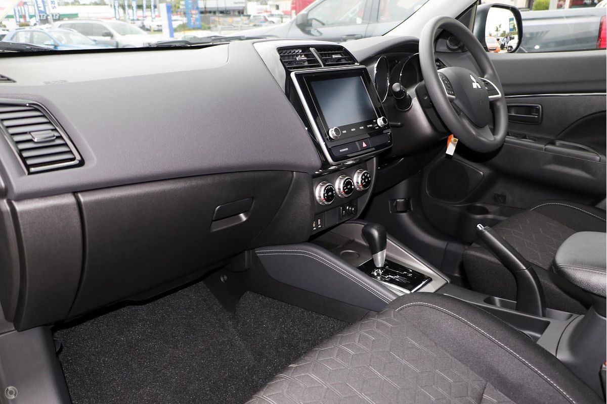 2024 Mitsubishi ASX ES XD